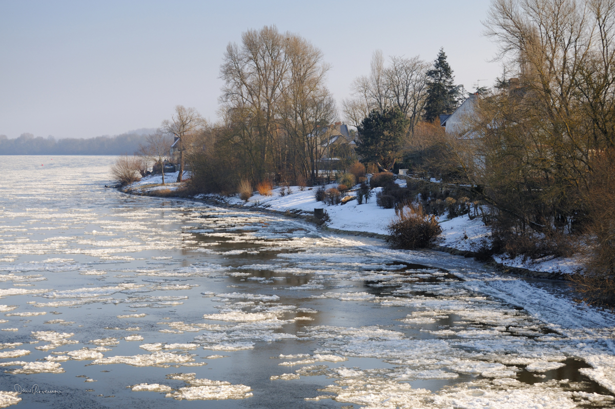 La Loire prise en glace