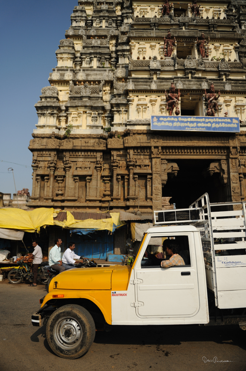 Tirukalikundram