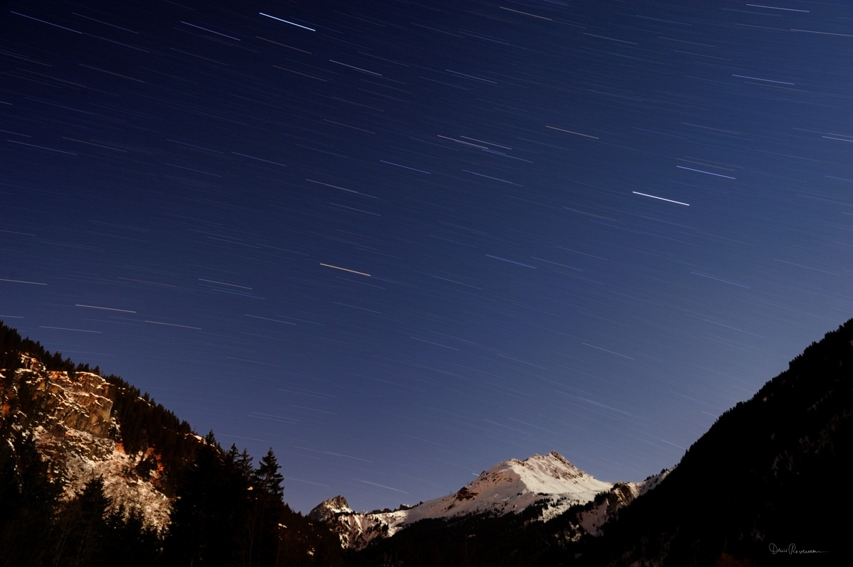 Filé d'étoiles en montagne