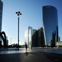Footing sur le parvis de La Défense
